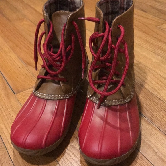 lightweight duck boots
